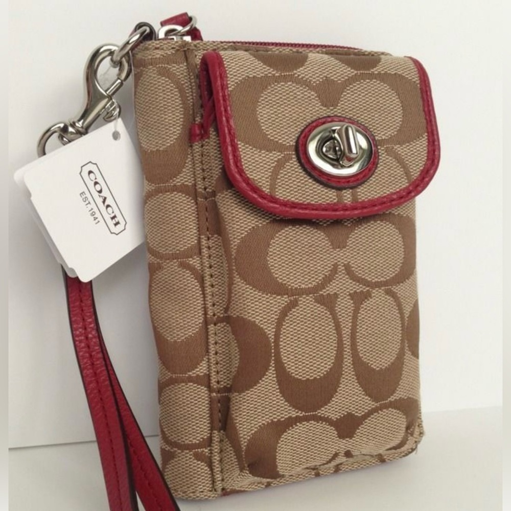 ~ | COACH | WRISTLET ~